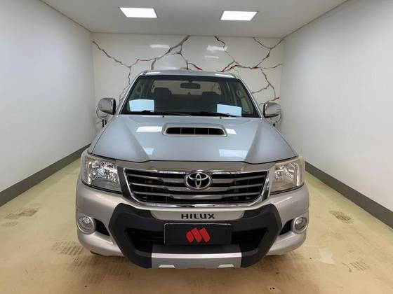 TOYOTA HILUX 3.0 SRV 4X4 CD 16V TURBO INTERCOOLER DIESEL 4P AUTOMÁTICO